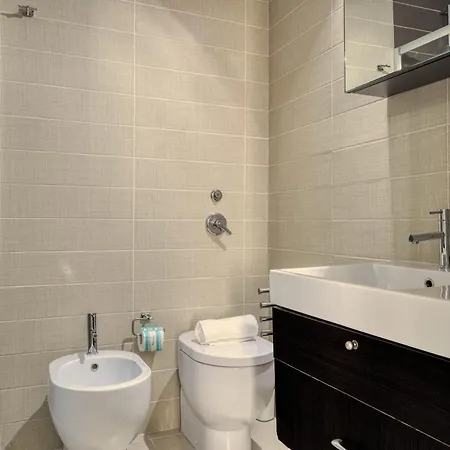 Joivy Bright 1br Flat Near Centro Storico Milan