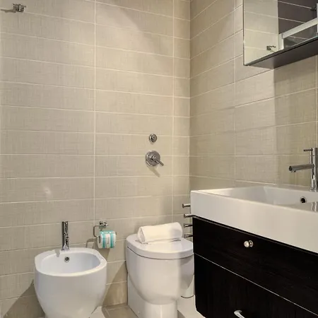 Joivy Bright 1br Flat Near Centro Storico Milan